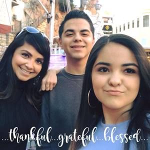 Meet your Posher, Araceli